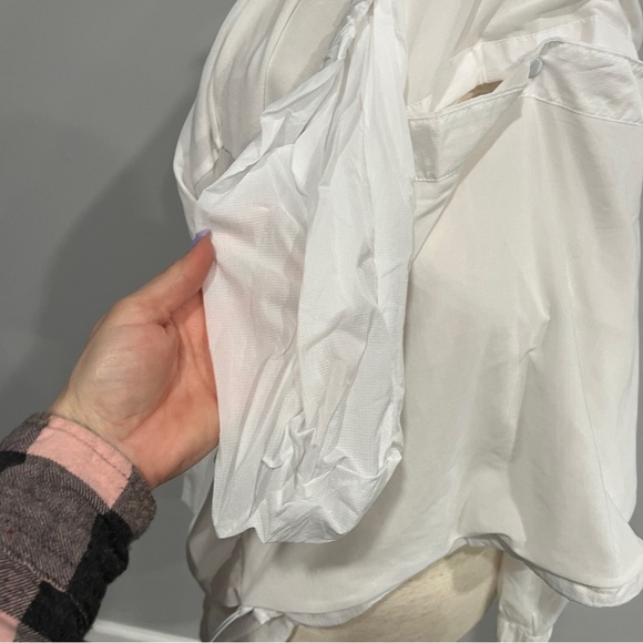 Peach White Activewear Mitsu‎ Jacket with Hood and Lightweight Design Small - Picture 3 of 10